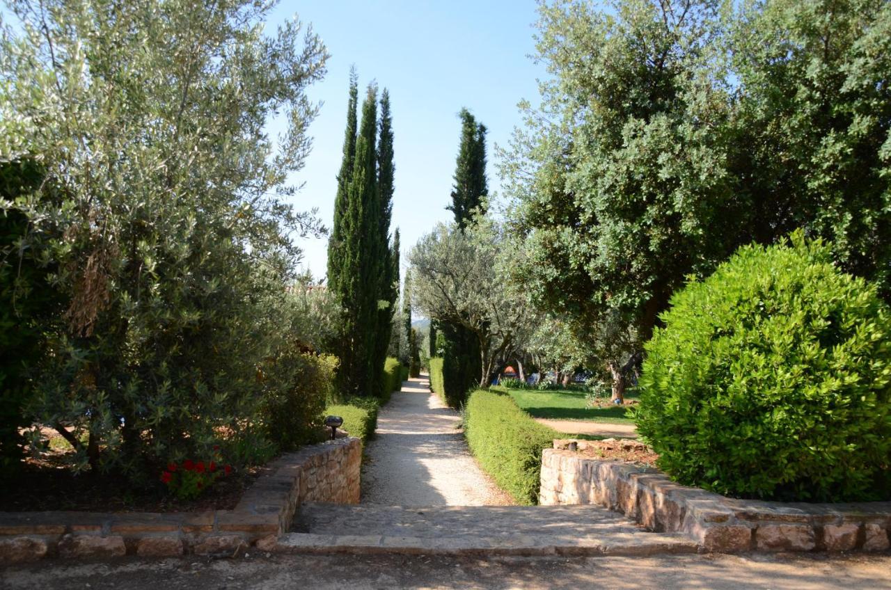 Kampaoh Alquezar Otel Dış mekan fotoğraf